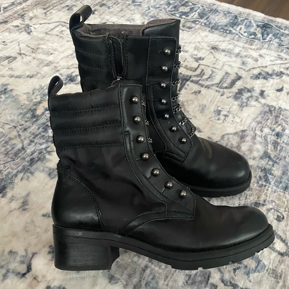 Adrienne Vittadini Davide Bootie